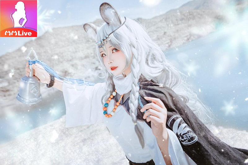 Yuka Oni – Cô nàng gái xinh cosplay